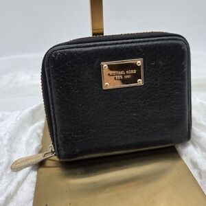 Michael Kors Zip Around Black Leather Small Wallet